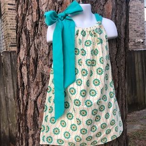 Handmade girl’s dress 👗